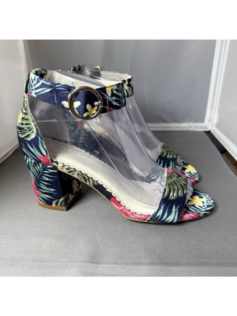 1901 Nordstrom Ellery Tropical Floral Block Heel Ankle Strap Sandals Size 7 - Picture 2 of 8